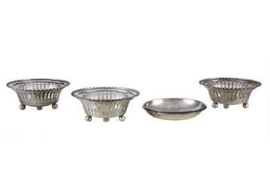 (lot of 4) Tiffany sterling waste dish and three Towle reticulated nut dishes