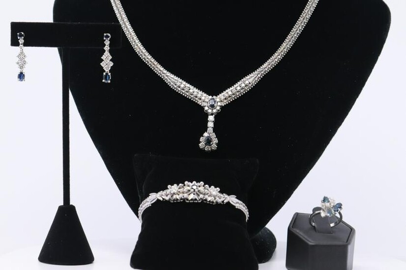18Kt White Gold Diamond / Sapphire Full Set RARE