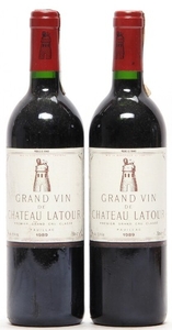1905/3156: 2 bts. Château Latour, Pauillac. 1. Cru Classé 1989 A (hf/in).