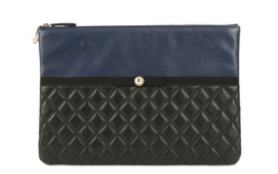 Chanel Two-Tone O Case, c. 2016-17, black quilted...