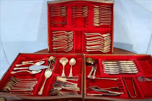 80 pc. set of Chantilly sterling silver flatware