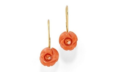 A 18k yellow gold and coral earclips