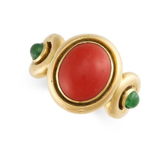 A CORAL AND GREEN PASTE STONE RING Cabochon coral