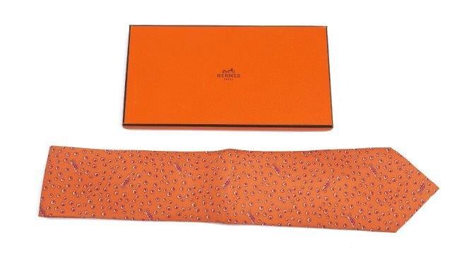 A Hermés 'Whimsical Peapod' silk tie, 20th / 21st century, patten no. 7991, with Hermés box