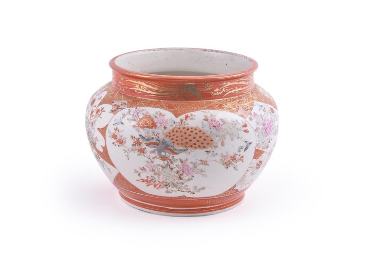 A Japanese Kaga Porcelain Jardinière