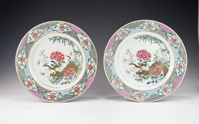 A PAIR OF LARGE CHINESE YONGZHENG FAMILLE ROSE PLATES