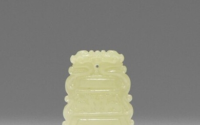 A RARE CHINESE YELLOW JADE PENDANT QIANLONG 1736-95 Carved in...
