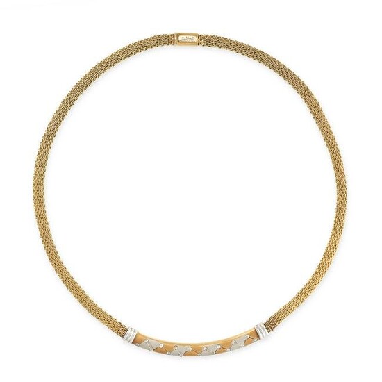A VINTAGE DIAMOND NECKLACE in 18ct yellow gold and