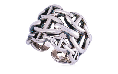 AN HERMÈS SILVER CHAINE D'ANCRE ENCHAINEE RING