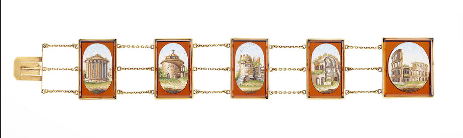 AN ITALIAN GOLD-MOUNTED BRACELET SET WITH MICROMOSAIC PLAQUES, ROME, CIRCA 1830
