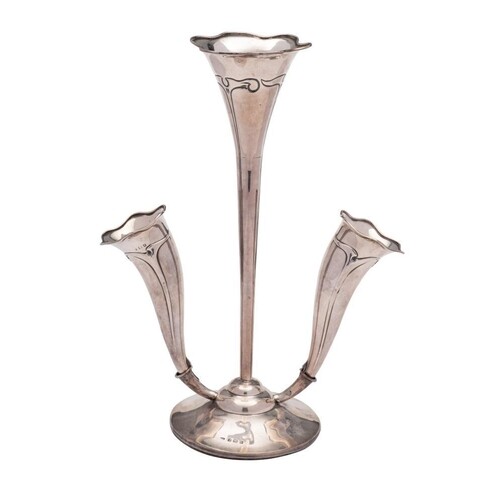 An Edward VII Art Nouveau influence silver three-branch eper...