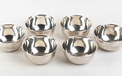 An Italian 800/1000 silver set of 6 bowls - Florence...