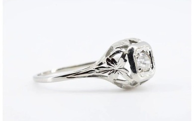 Art Deco 0.20ct Floral Filigree Engagement Ring Solitaire in 18K White Gold