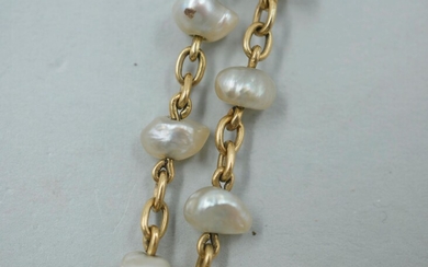 Bracelet en or jaune 18k agrémenté de perles... - Lot 56 - Copages Auction Paris