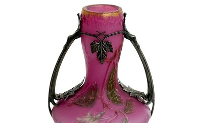 Burgun Schverer &Cie Verrerie D'Art de Lorraine Cameo Glass Vase Silver Mounts