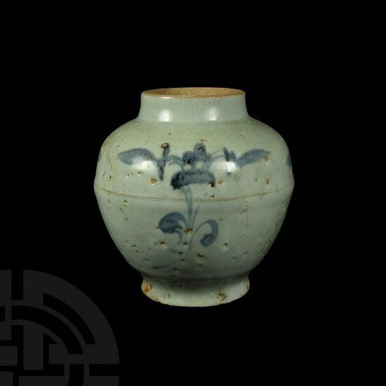 Chinese Qing Glazed Jar