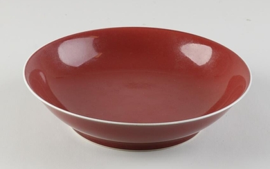 Chinese red glaze plate Ã˜ 19 cm.