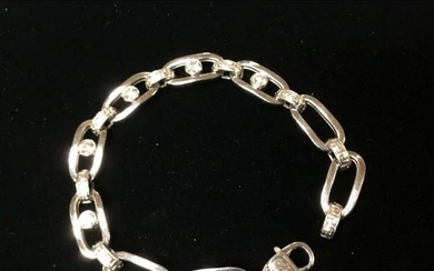 Exquisite Italian 14K White Gold Custom Designed Bracelet with 2ct Diamonds