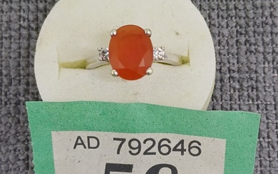 Fabulous Fire Opal and Diamond /ring. Stunning Colour. - 18...