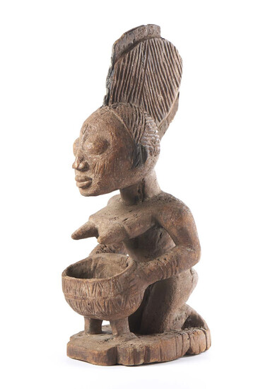 Figura feminina ajoelhada, Esc. africana Yoruba