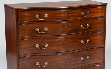 George II Mahogany Serpentine-Front Chest-of-Drawers