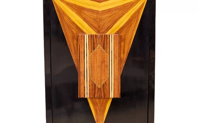 Large, vertical bar in Art Deco style, with a rotating...