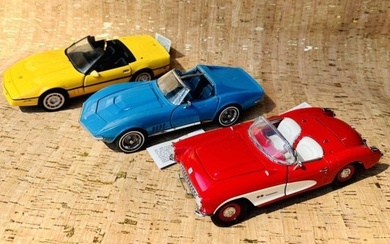 Lot of 3 Franklin Mint Precision Models Corvettes 1:24
