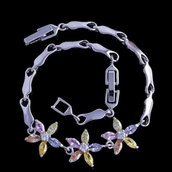 Multi-colored Spring Flower Bracelet