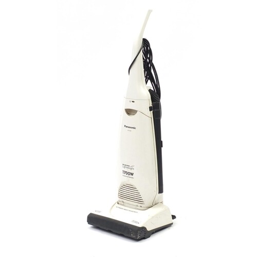 Panasonic upright vacuum cleaner, model MC-E3001