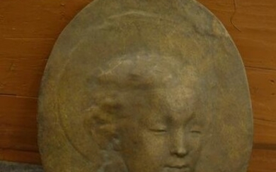 Placca ovale in bronzo con profilo di Santo