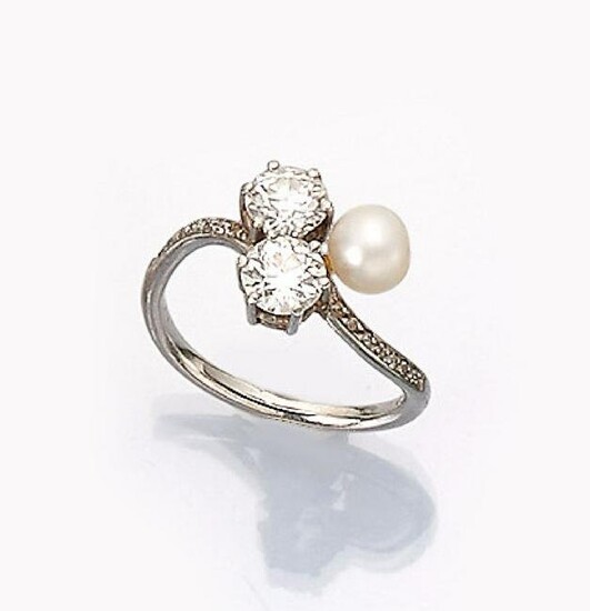 Platinum Art Nouveau ring with orient pearls and