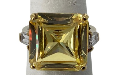 Pretty Sterling and Yellow CZ Ring
