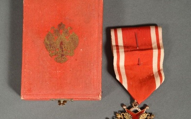 RUSSIE Croix de l'Ordre de Stanislas de 2e classe à titre civil, en or 56...