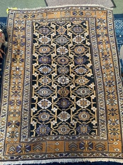Rare fine Kuba rug Caucasus circa 1900 1.62 X 1.26 m