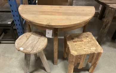 Sempre semi-circular table