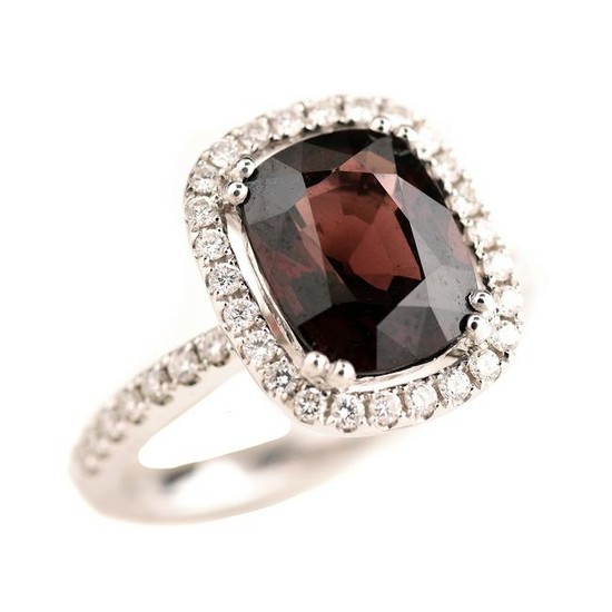 Spinel, Diamond, 18k White Gold Ring.