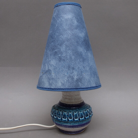 TABLE LAMP, ceramics, probably Italy, 1960s.