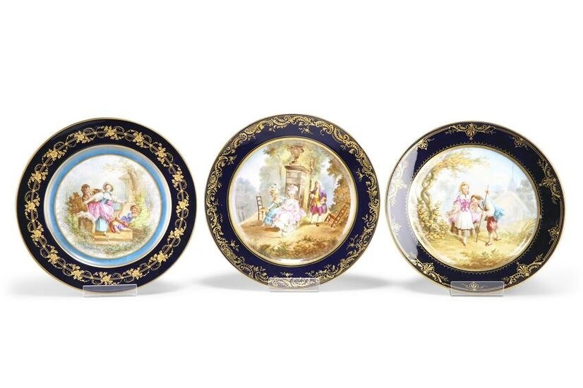 THREE SÃˆVRES-STYLE CABINET PLATES, each painted