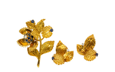 TIFFANY &amp; CO., YELLOW GOLD, DIAMOND AND SAPPHIRE THISTLE BROOCH AND CLIP EARRINGS