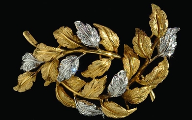 TWO GOLD COLOR LAUREL BROOCH Handcrafted brooch made in Italy...