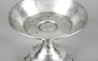 Table centerpiece, 20th c., silver indistinctly hallmarked, round domed stand merging into slender