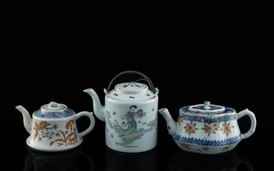 Three Chinese porcelain teapots, Qing dynasty/Republic period
