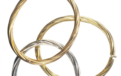 Trio de bracelets joncs torsadés ovales en or