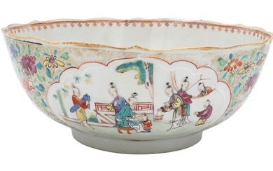 Unusual Chinese Export Famille Rose Porcelain Bowl