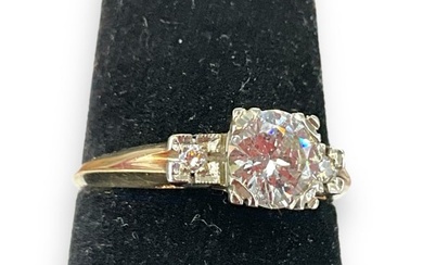 Vintage 14kt Yellow Gold Diamond Engagement Ring