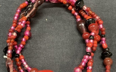 Vintage Pink & Red Art Glass Beaded Necklace