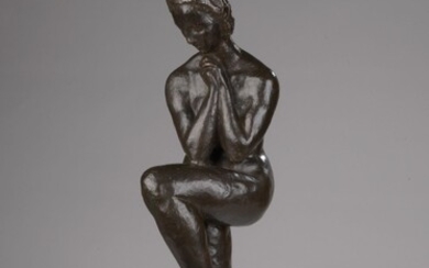 Wilhelm LEHMBRUCK (1881-1919) Mädchen mit aufgestützen Bein Modèle créé vers 1910, fonte posthume. Bronze à...