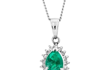 0.82 tcw Emerald Pendant Platinum - Necklace with pendant Emerald - 0.13 ct Diamonds - No Reserve Price