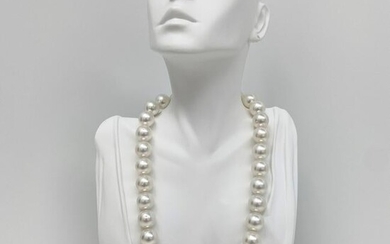 14-16mm South Sea White Round Pearl Necklace with Gold