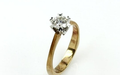 14 kt gold ring with brilliant solitaire